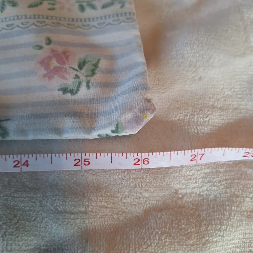 Vintage JC Penny Standard Pillowcase Floral Ruffle Edge Made In USA Cottagecore‎